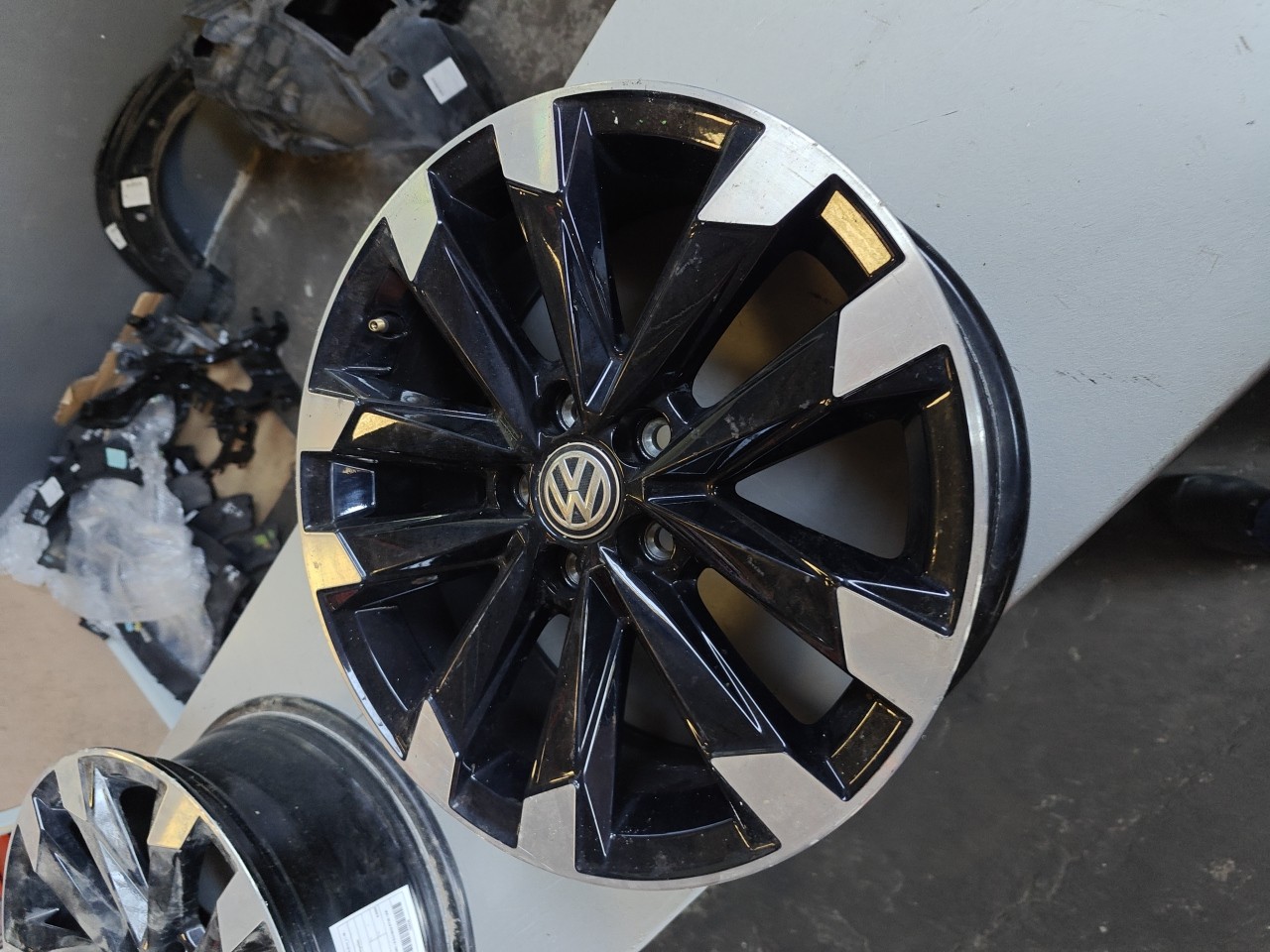 Jante Especial 16 polegadas VOLKSWAGEN T-CROSS (C11_) | 18 - 