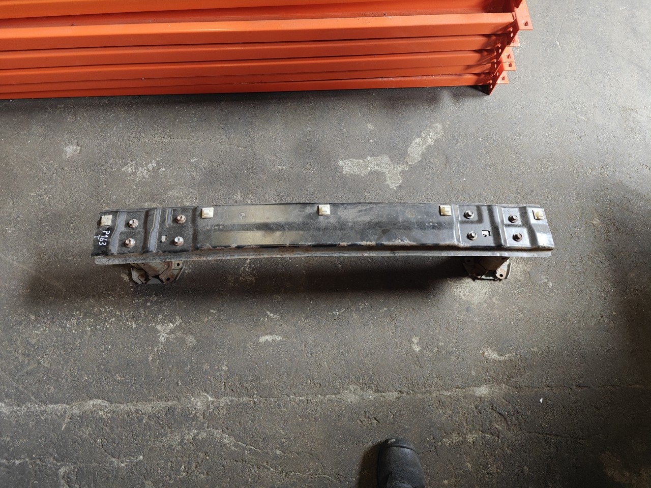 Reforço do Parachoques de Tras / traseiro TOYOTA AVENSIS Combi (_T27_) | 09 - 18