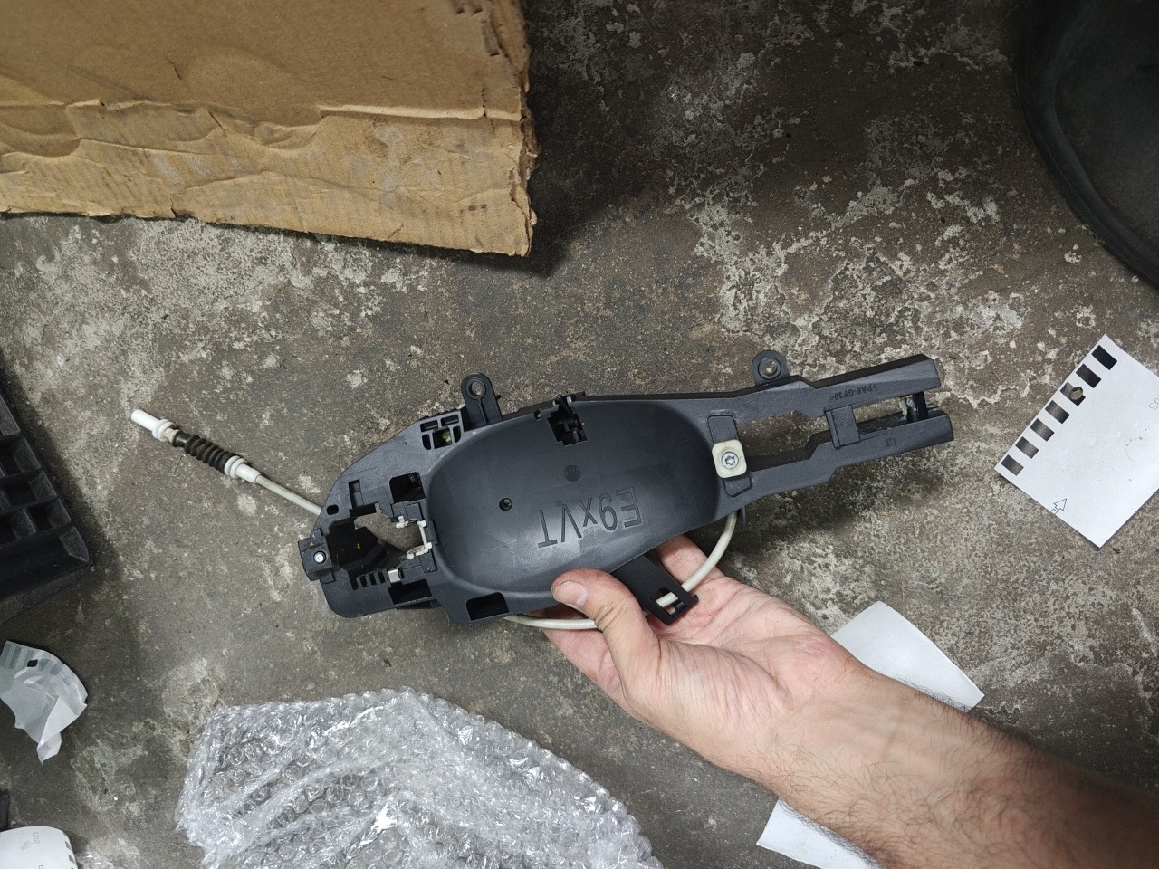 Suporte do Puxador Frente Esquerdo BMW 3 Touring (E91) | 04 - 12