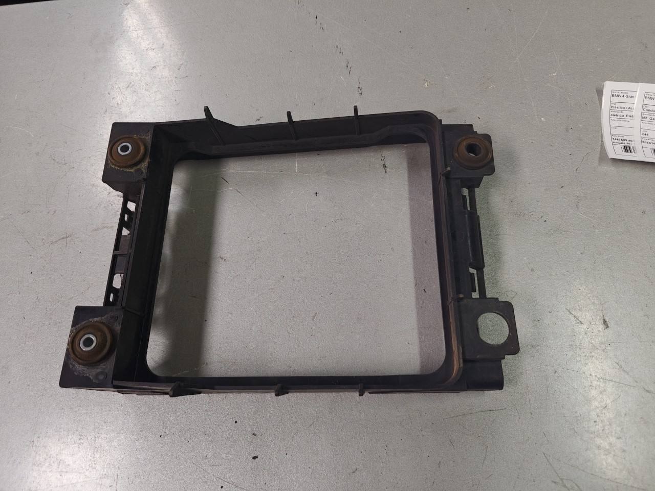 Suporte / Caixa dos Radiadores BMW 2 Coupé (F22, F87) | 12 - 