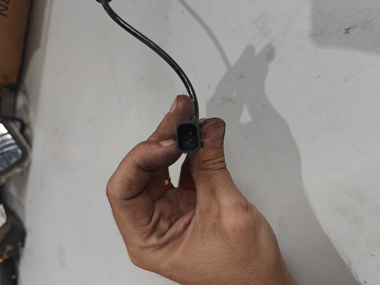 Sensor de ABS da Roda Frente sonda RENAULT CLIO IV Grandtour (KH_) | 13 -  Imagem-3