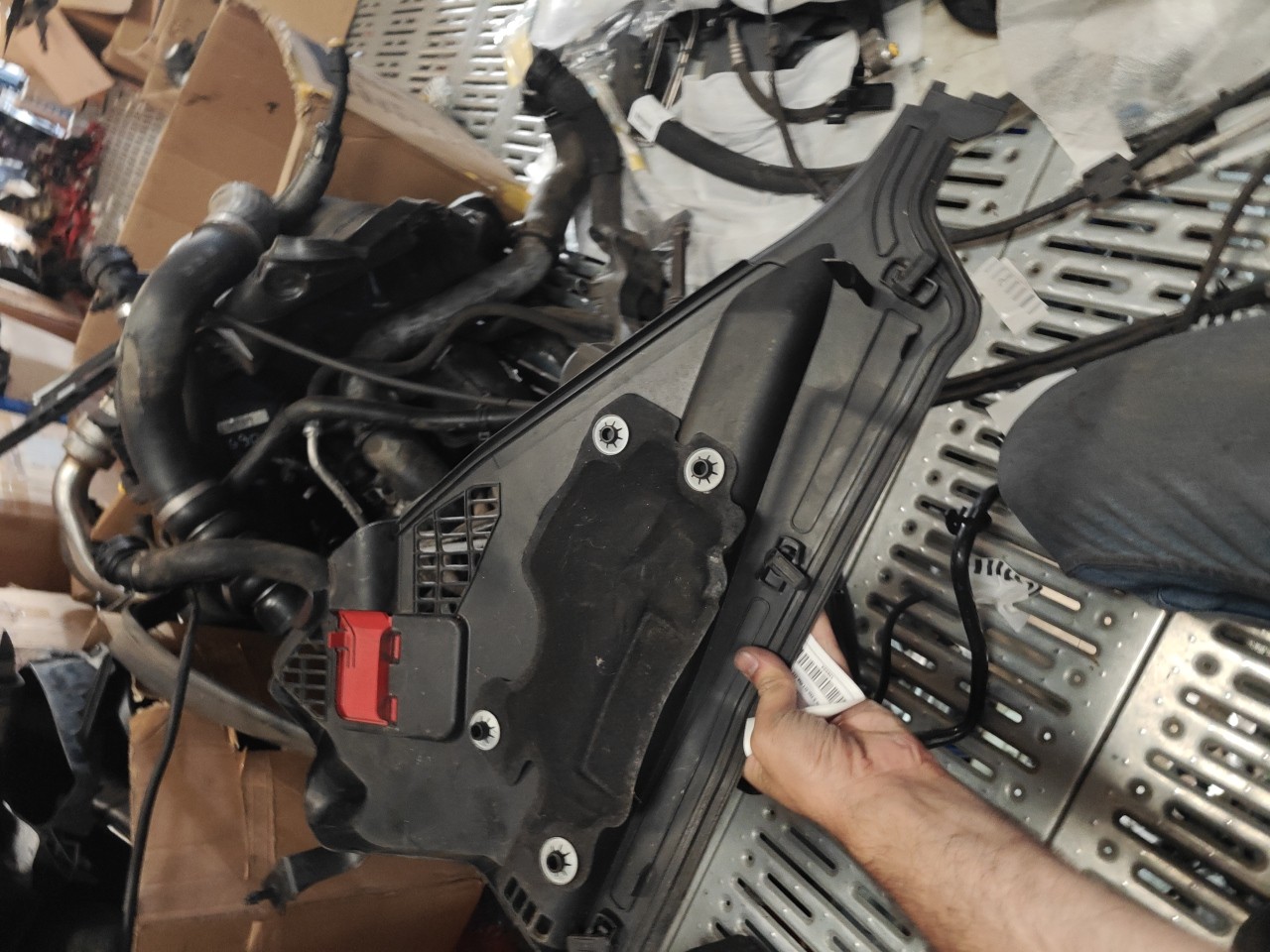 Blindagem da Grelha Torpedo BMW 3 (F30, F80) | 11 - 18