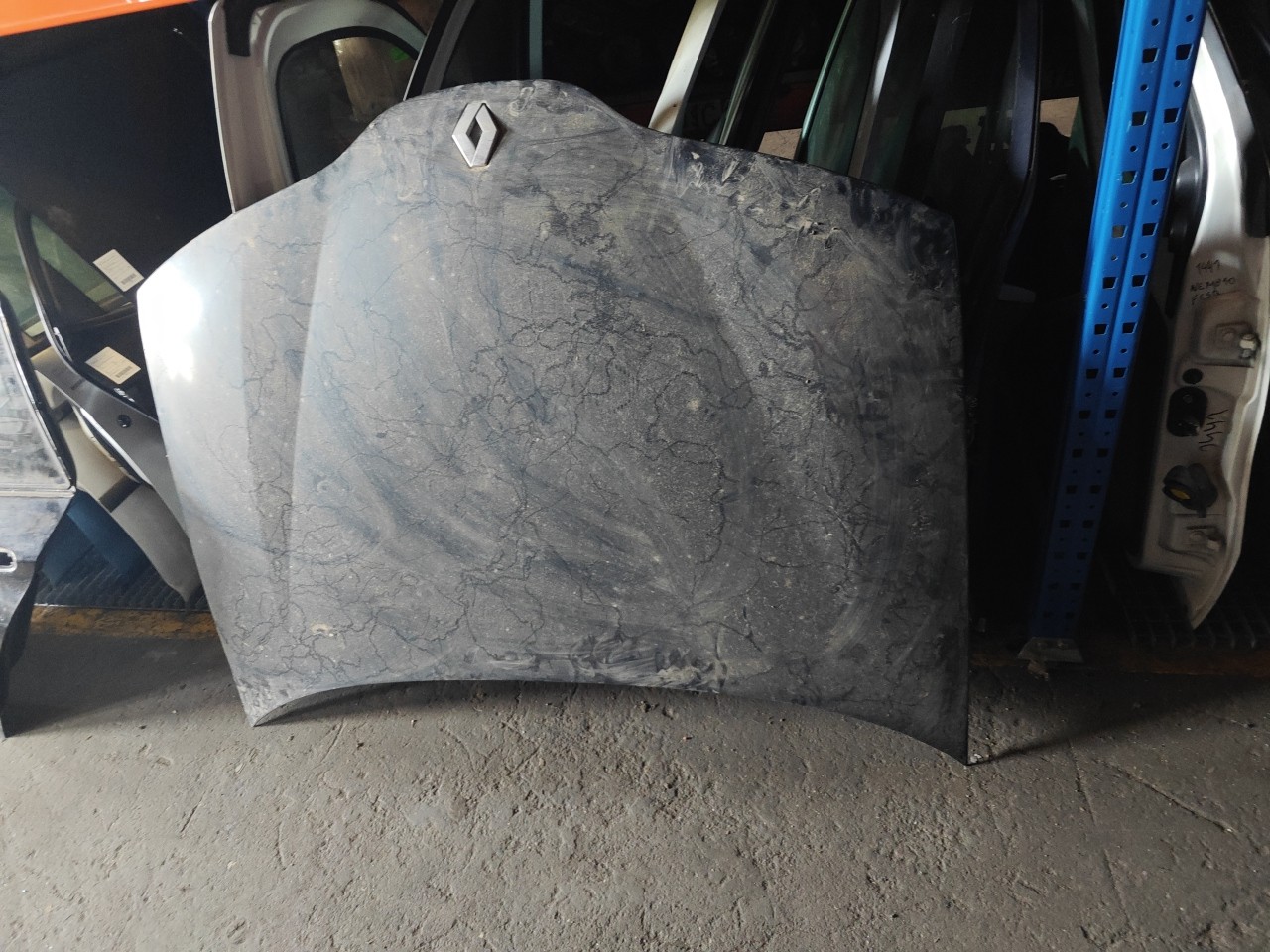 Capot / Capom / Capo RENAULT LAGUNA II (BG0/1_) | 01 - 07