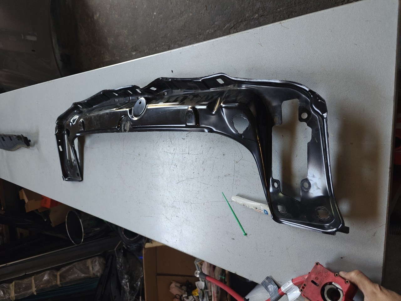 Chapa dos Fechos do Capot BMW 1 (F20) | 11 - 19