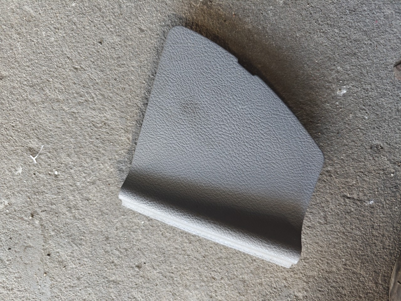 Plastico Interior / Acabamento RENAULT LAGUNA II Grandtour (KG0/1_) | 01 - 07 Imagem-2