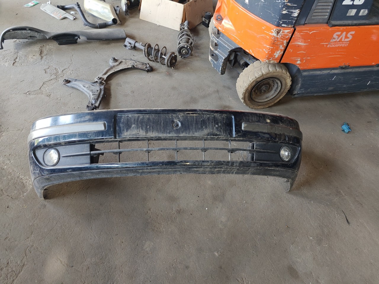 Parachoques Frente / Para Choques Frontal nu RENAULT LAGUNA II Grandtour (KG0/1_) | 01 - 07