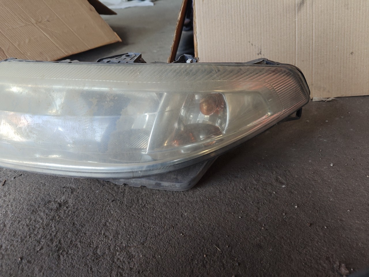 Farol Frente Esquerdo / Otica Esquerda RENAULT LAGUNA II Grandtour (KG0/1_) | 01 - 07 Imagem-2
