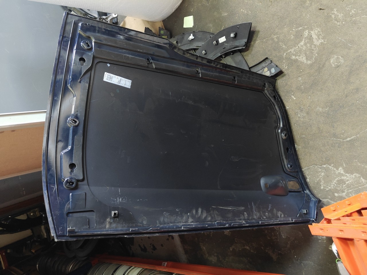 Placa da Porta Frente Esquerda BMW i3 (I01) | 13 -  Imagem-4 Placa da Porta Frente Esquerda BMW i3 (I01) | 13 -  Imagem-4