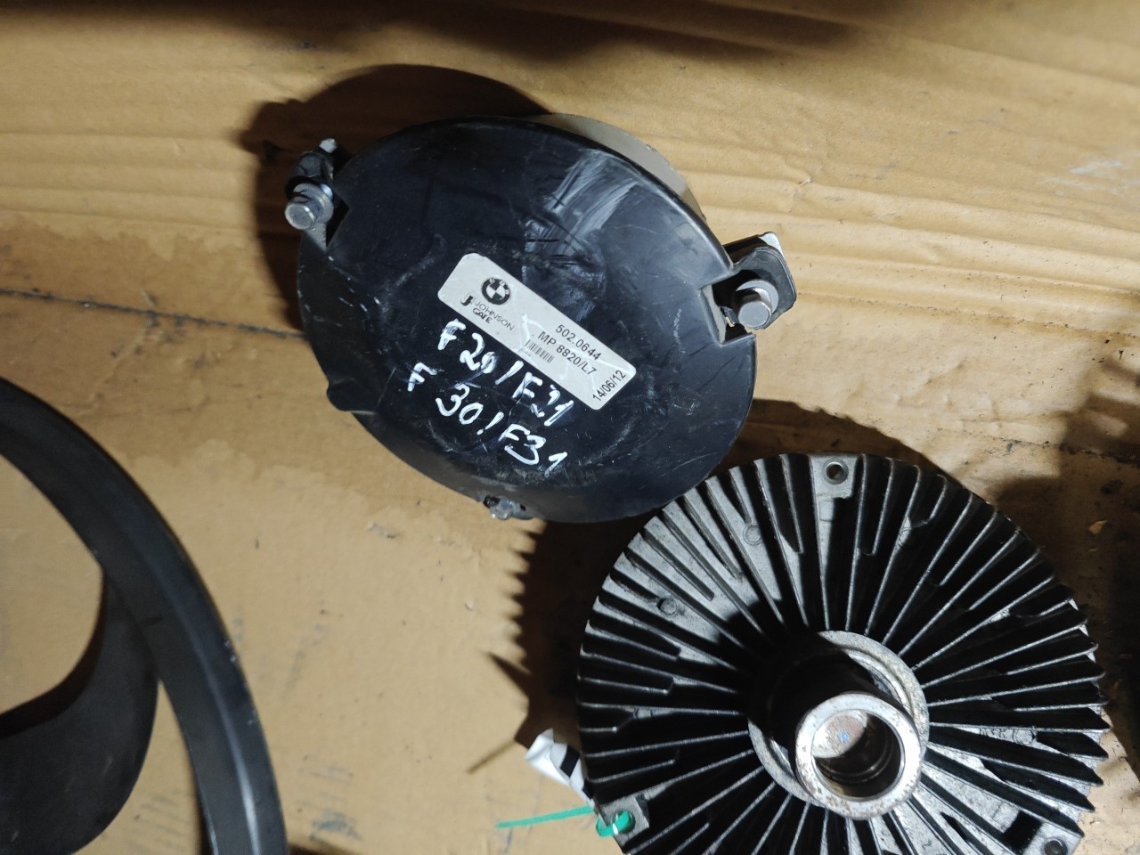 Motor do Termoventilador BMW 1 (F20) | 11 - 19