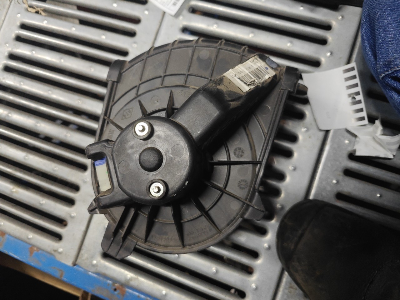 Motor da Chaufagem RENAULT MASTER II Camião de plataforma/chassis (ED/HD/UD) | 98 - 