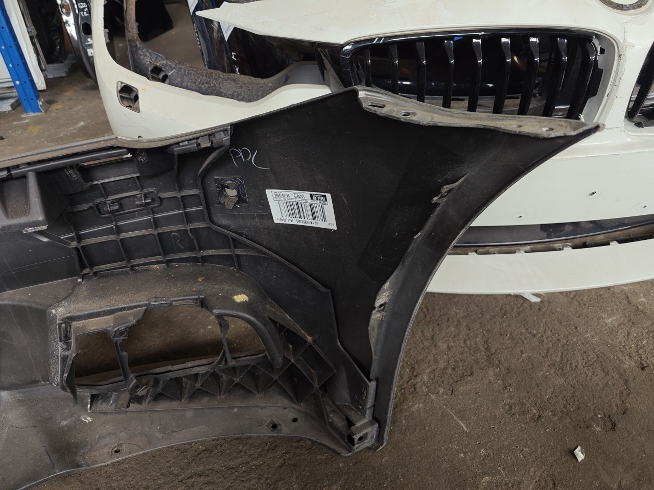 Parachoques Frente / Para Choques Frontal nu BMW 5 (F10) | 09 - 16 Imagem-6