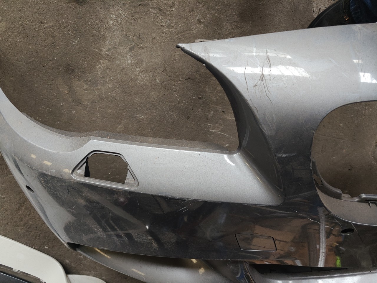 Parachoques Frente / Para Choques Frontal nu BMW 5 (F10) | 09 - 16 Imagem-13