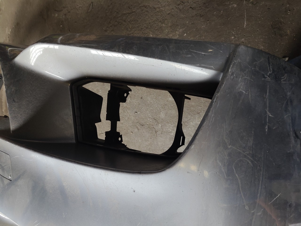 Parachoques Frente / Para Choques Frontal nu BMW 5 (F10) | 09 - 16 Imagem-19