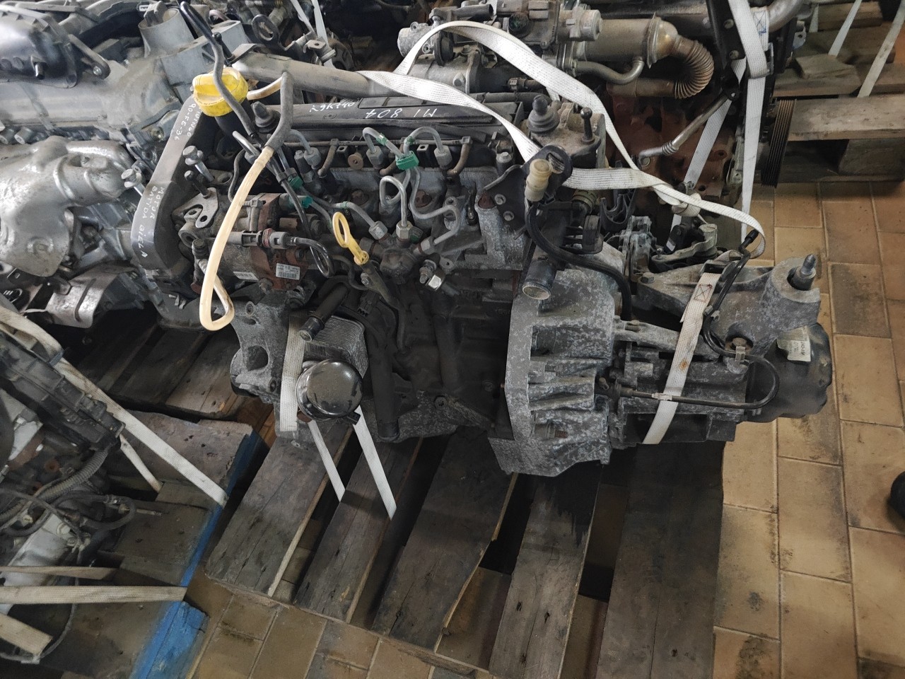Motor com acessorios RENAULT TWINGO II (CN0_) | 07 -  Imagem-1