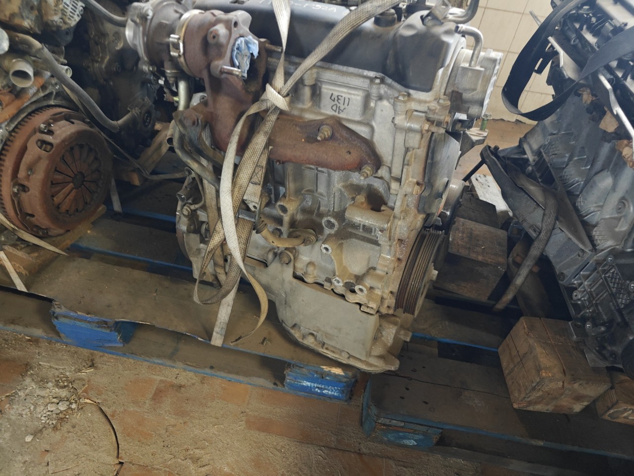 Motor com acessorios TOYOTA COROLLA três volumes (_E15_) | 06 -  Imagem-4 Motor com acessorios TOYOTA COROLLA três volumes (_E15_) | 06 -  Imagem-4
