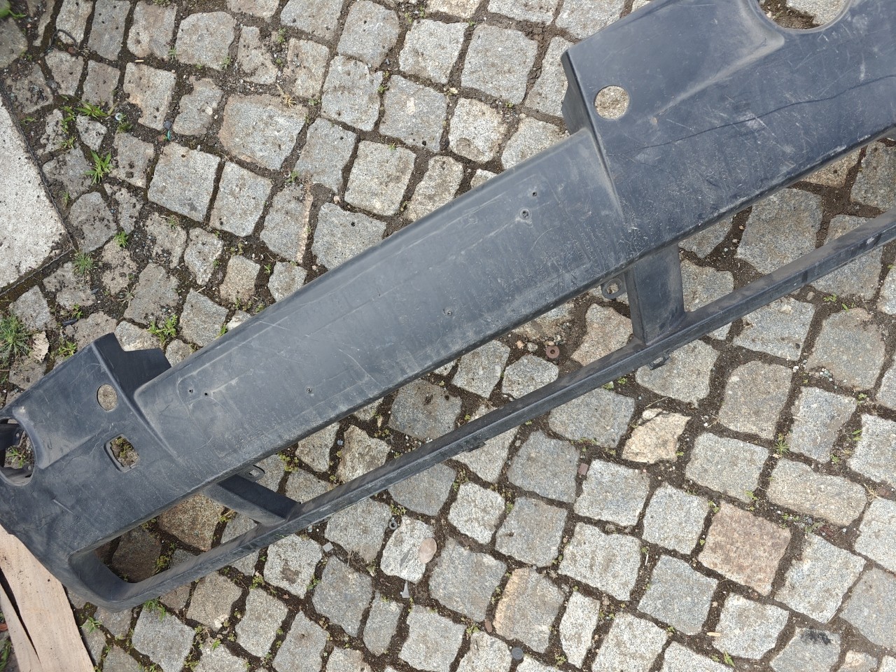 Parte de Baixo do Parachoques Frente BMW X3 (E83) | 03 - 11 Imagem-6 Parte de Baixo do Parachoques Frente BMW X3 (E83) | 03 - 11 Imagem-6