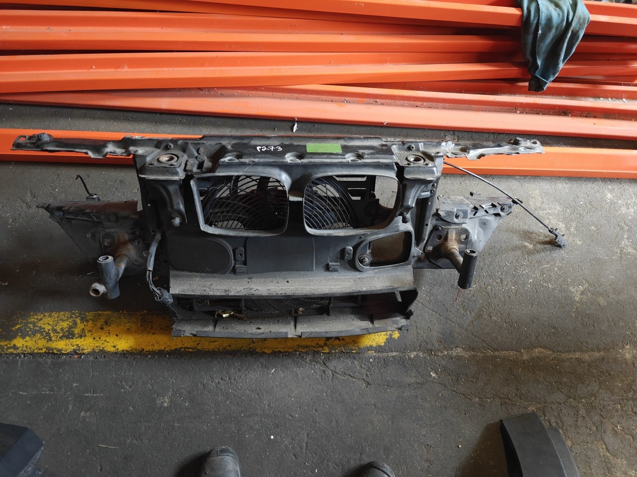 Frente em Fibra ou Chapa BMW 5 Touring (E39) | 96 - 04