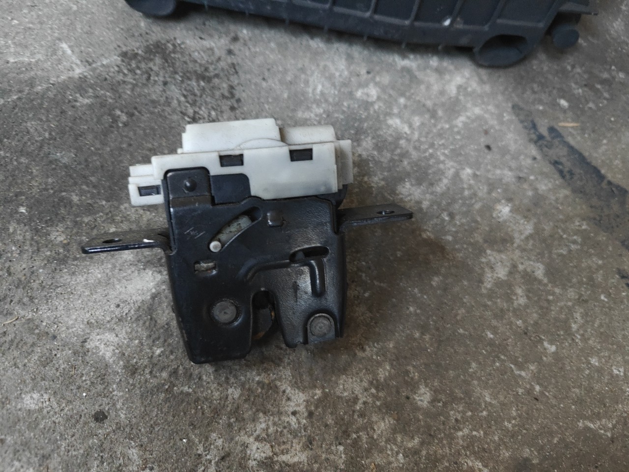 Fecho da Mala Fechadura RENAULT LAGUNA II Grandtour (KG0/1_) | 01 - 07