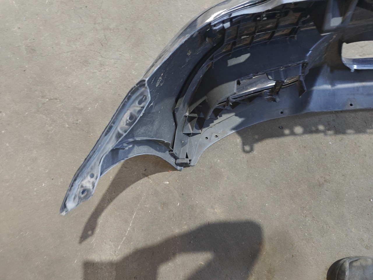 Parachoques Frente / Para Choques Frontal nu BMW 5 (F10) | 09 - 16 Imagem-14
