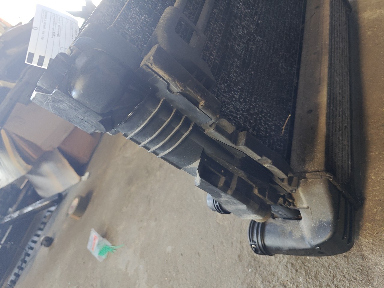 Suporte Direito do Radiador BMW 3 (E46) | 97 - 05