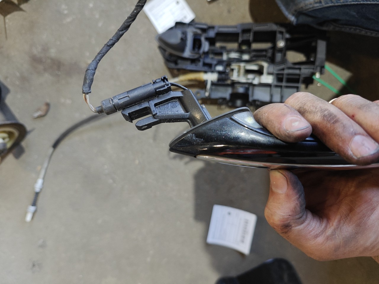 Puxador Exterior Porta Tras Direita BMW 5 Touring (F11) | 09 - 17 Imagem-5