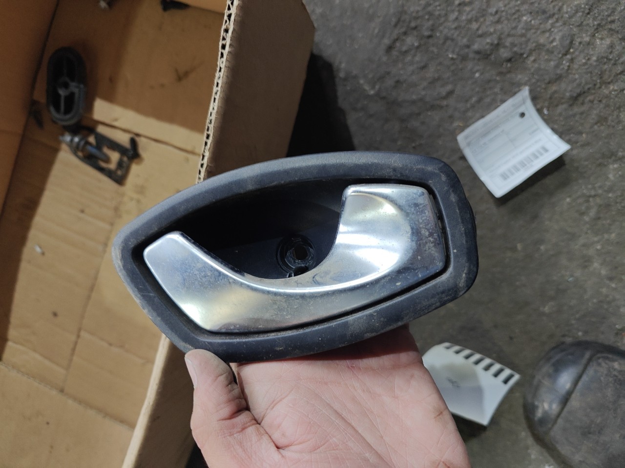 Puxador Interior Porta Frente Direita RENAULT CAPTUR I (J5_, H5_) | 13 - 