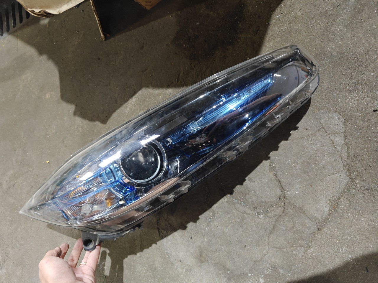 Farol Frente Direito / Otica Direita RENAULT ZOE (BFM_) | 12 -  Imagem-2