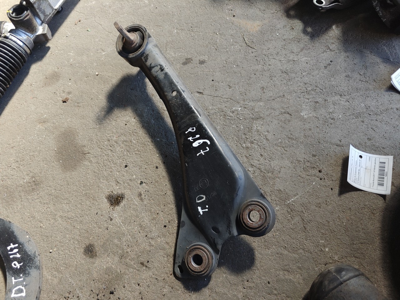 Braço de Suspensao Traseiro TOYOTA AURIS (_E18_) | 12 - 18