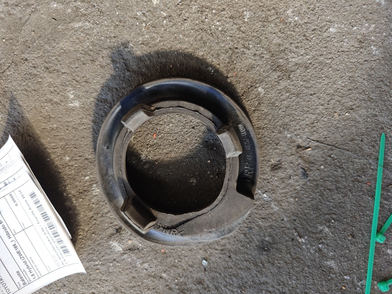 Batente TOYOTA AURIS (_E18_) | 12 - 18