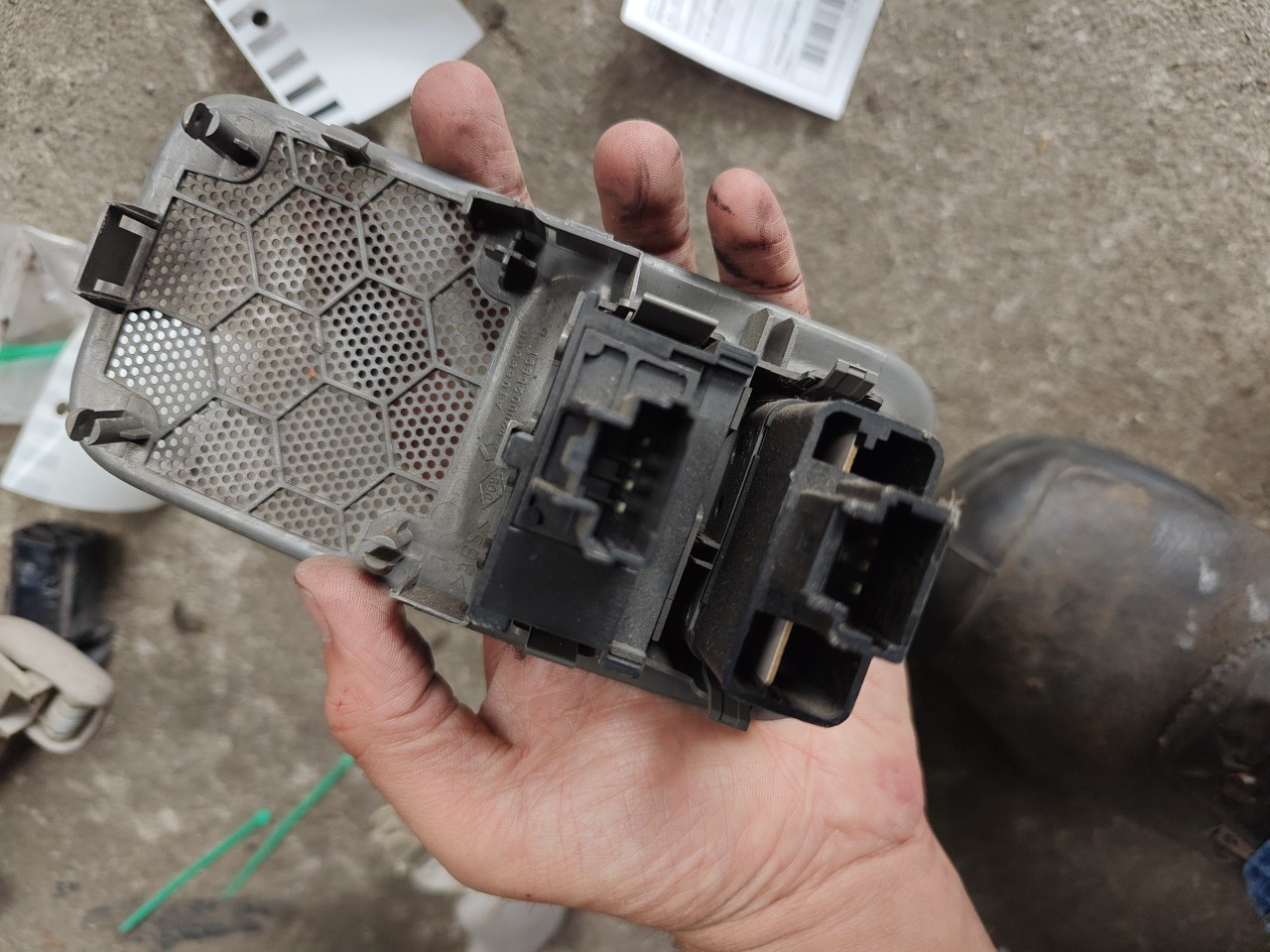 Interruptor Regulador Altura Farois botão RENAULT LAGUNA II Grandtour (KG0/1_) | 01 - 07 Imagem-2