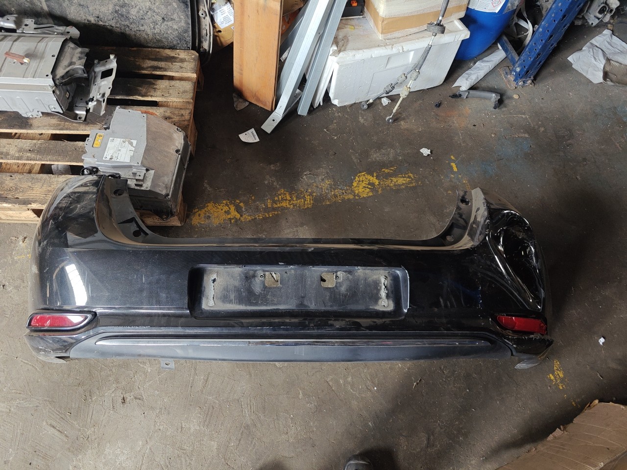 Parachoques Trás / Para Choques traseiro nu TOYOTA AURIS (_E18_) | 12 - 18