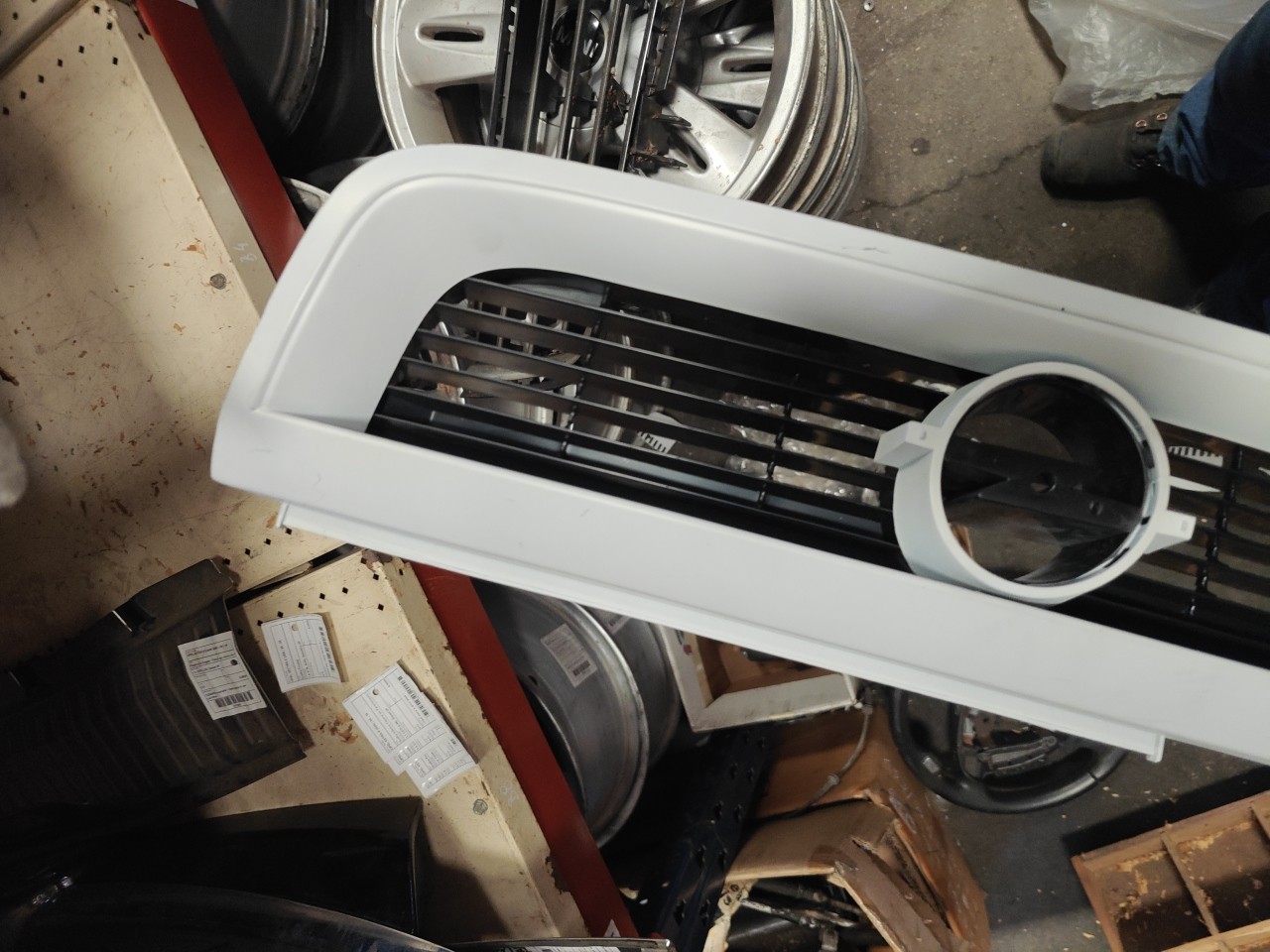 Grelha Frontal OPEL VECTRA A (J89) | 88 - 95 Imagem-3 Grelha Frontal OPEL VECTRA A (J89) | 88 - 95 Imagem-3