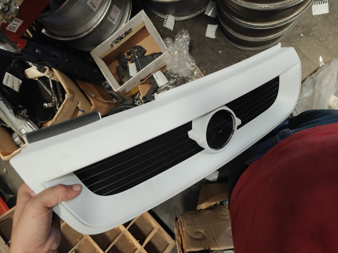 Grelha Frontal OPEL VECTRA A (J89) | 88 - 95 Imagem-4 Grelha Frontal OPEL VECTRA A (J89) | 88 - 95 Imagem-4