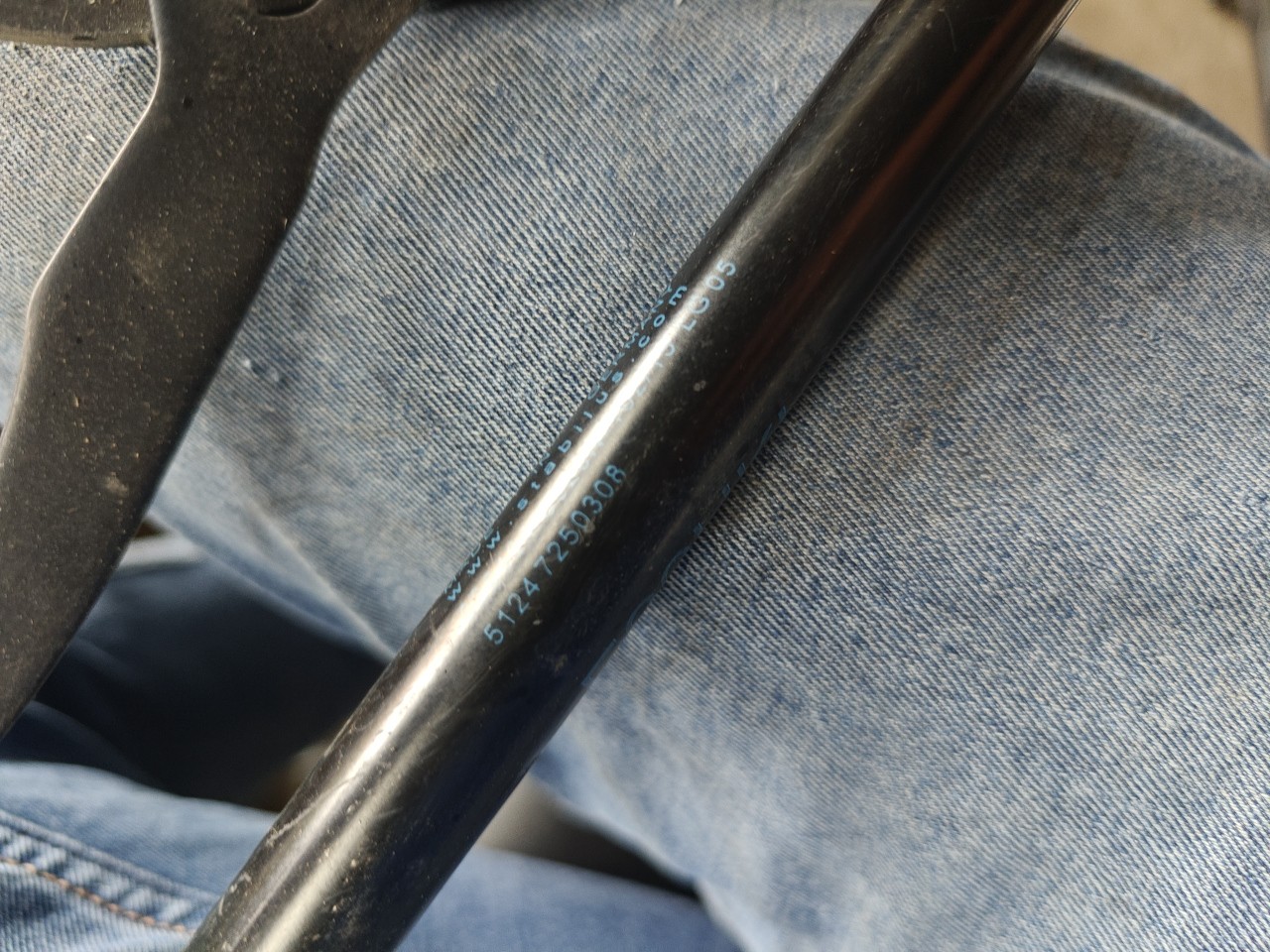 Amortecedor do Capot BMW 3 (E90) | 04 - 12