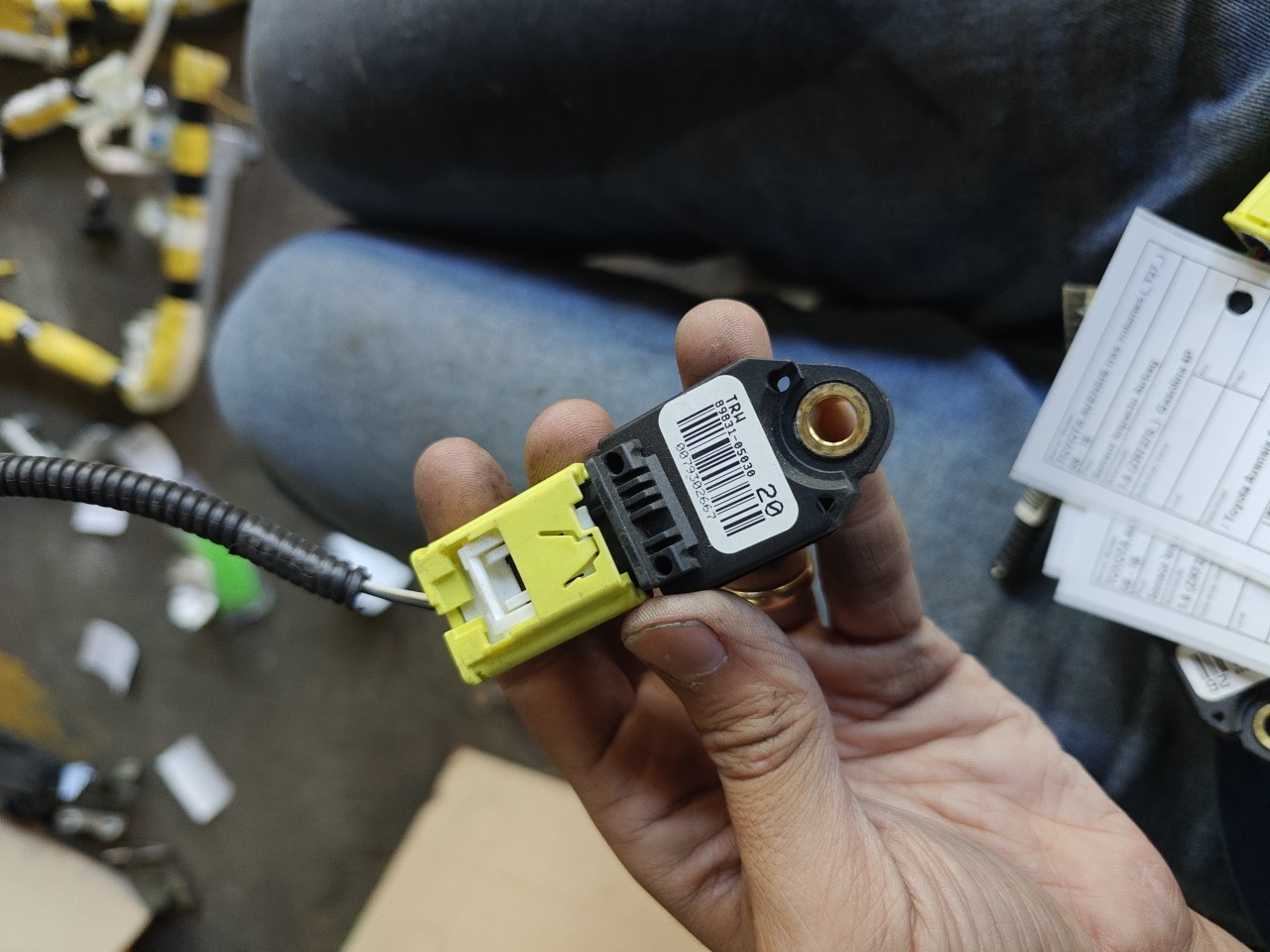 Sensor Impacto Airbag TOYOTA AVENSIS três volumes (_T27_) | 08 - 18