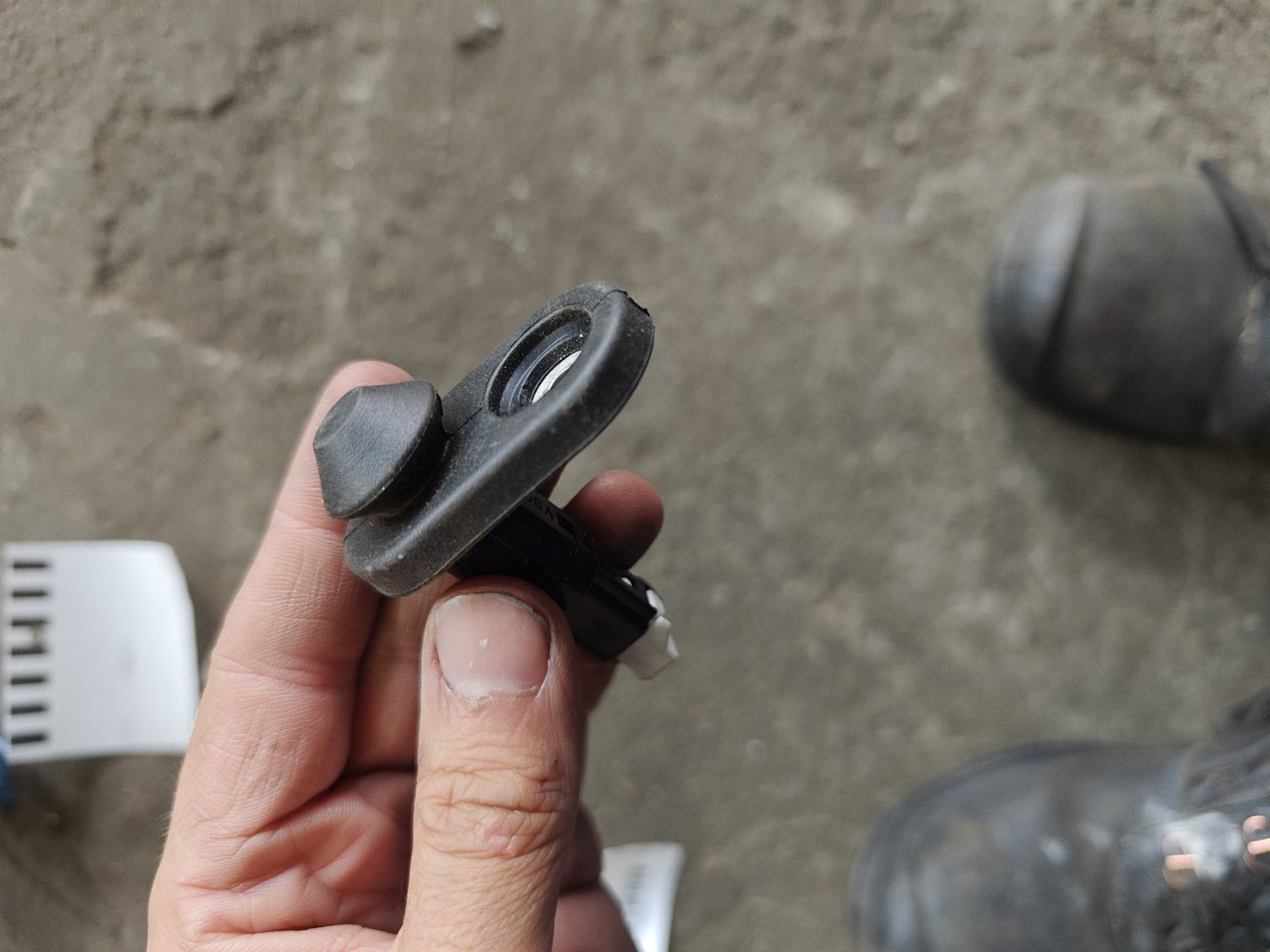 Batente TOYOTA AVENSIS três volumes (_T27_) | 08 - 18