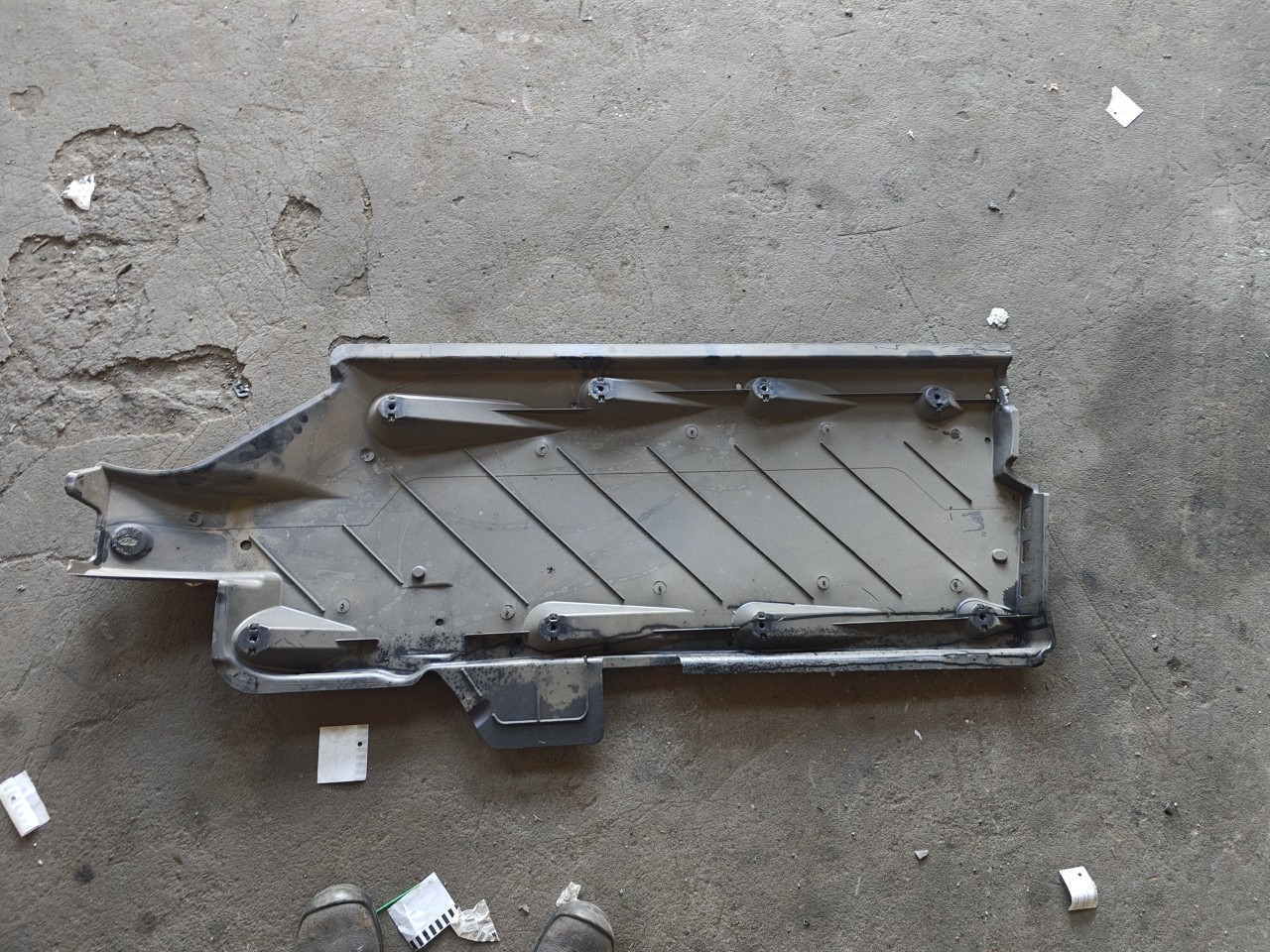 Blindagem Inferior da Carroçaria SKODA FABIA III (NJ3) | 14 - 