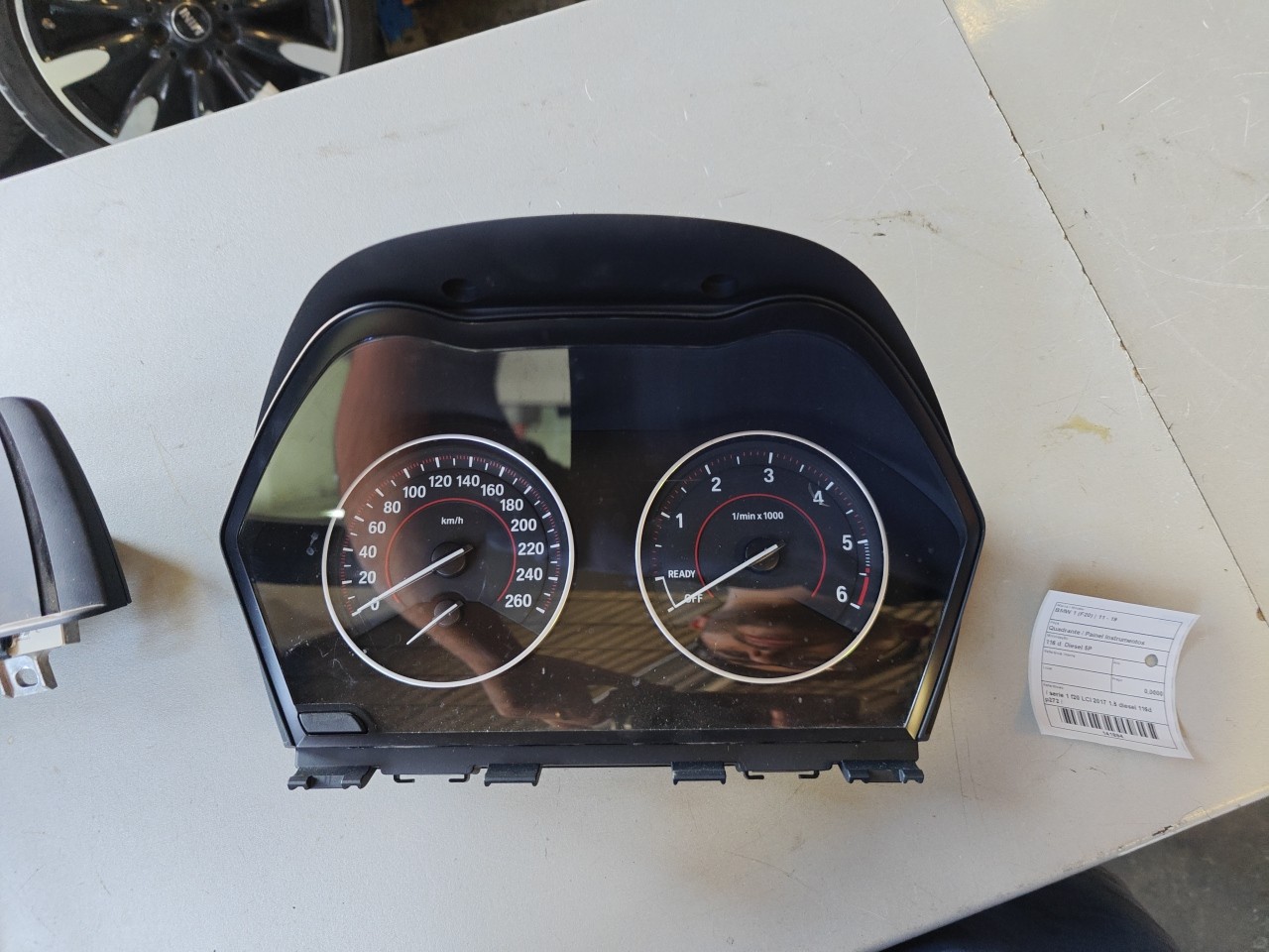 Quadrante / Painel Instrumentos BMW 1 (F20) | 11 - 19