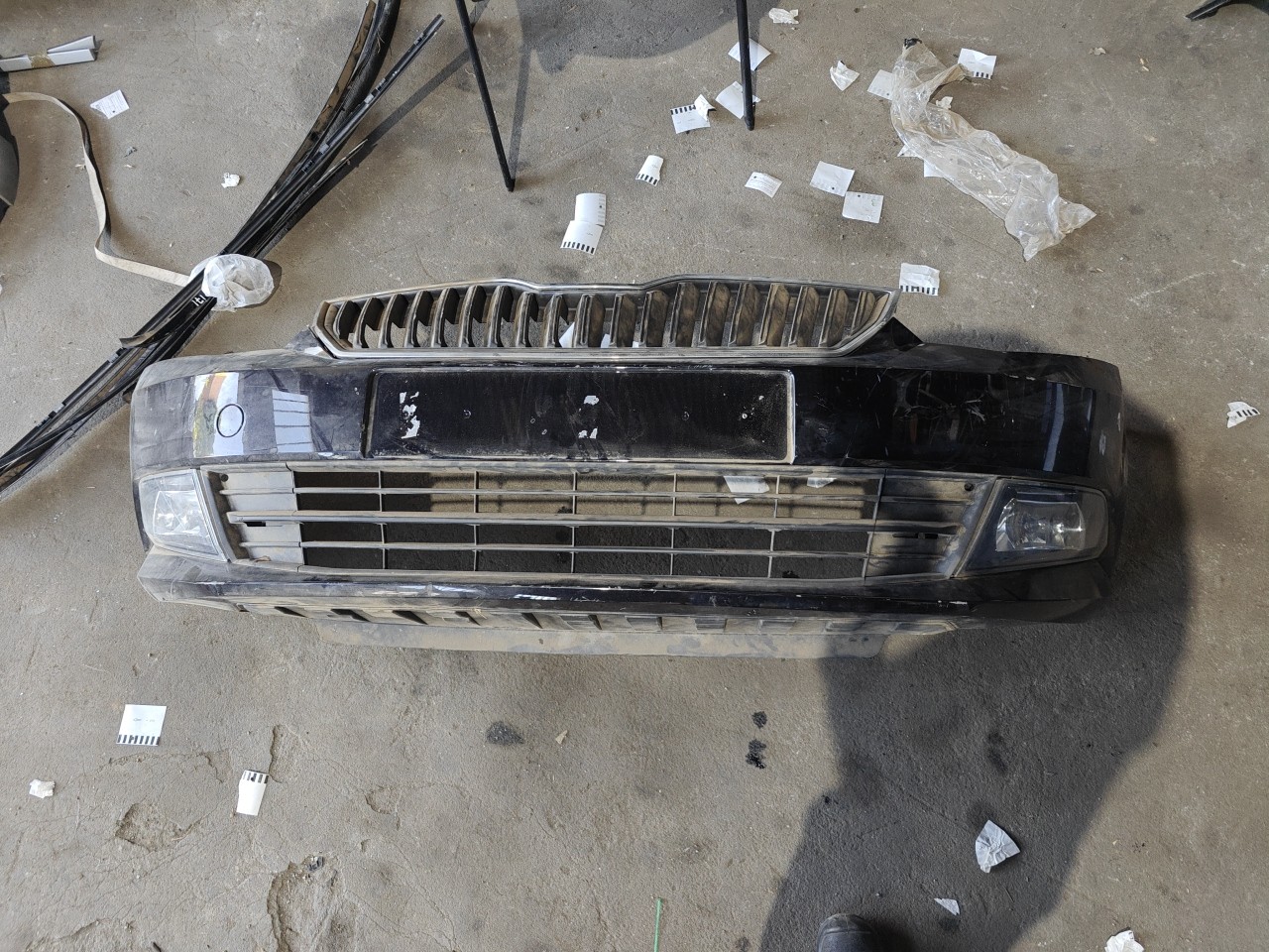 Parachoques Frente / Para Choques Frontal nu SKODA FABIA III (NJ3) | 14 - 