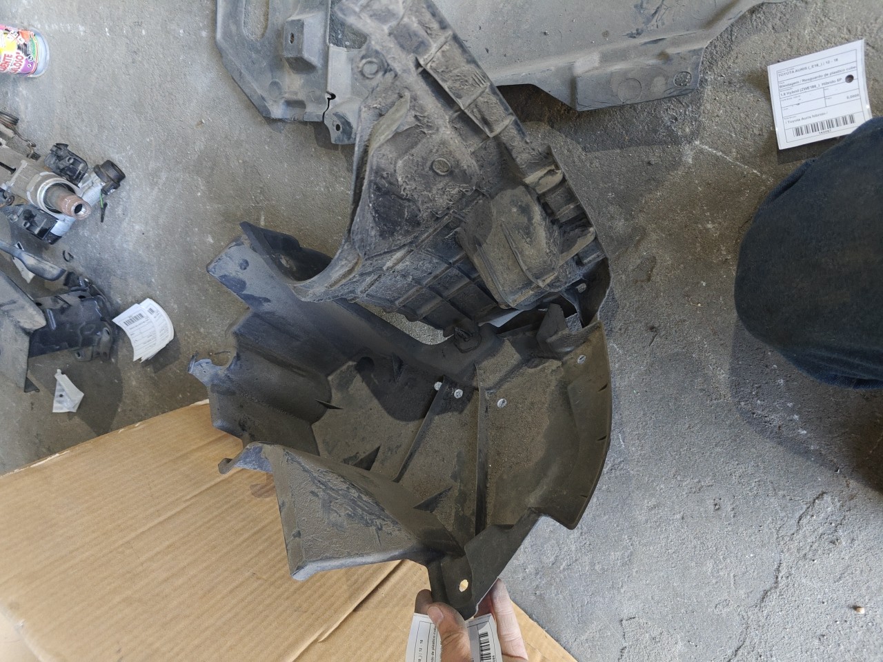Blindagem / Resguardo de plastico cobertura pequen TOYOTA AURIS (_E18_) | 12 - 18