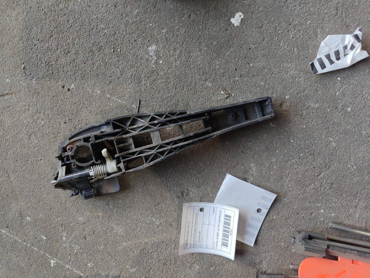 Suporte do Puxador Frente Direito CITROEN C2 (JM_) | 03 - 17