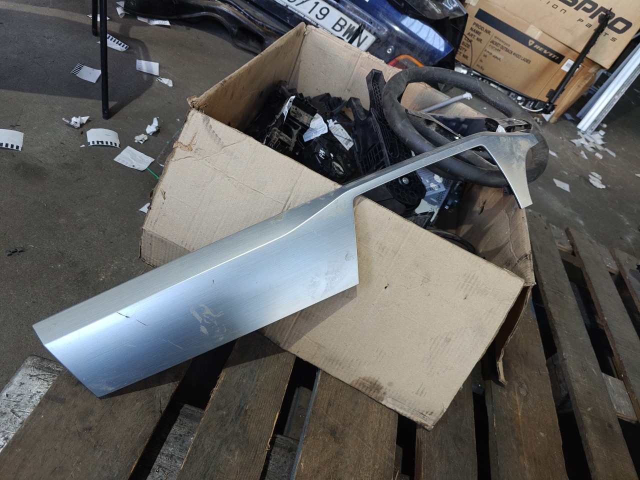 Friso do Tablier SKODA FABIA III (NJ3) | 14 - 