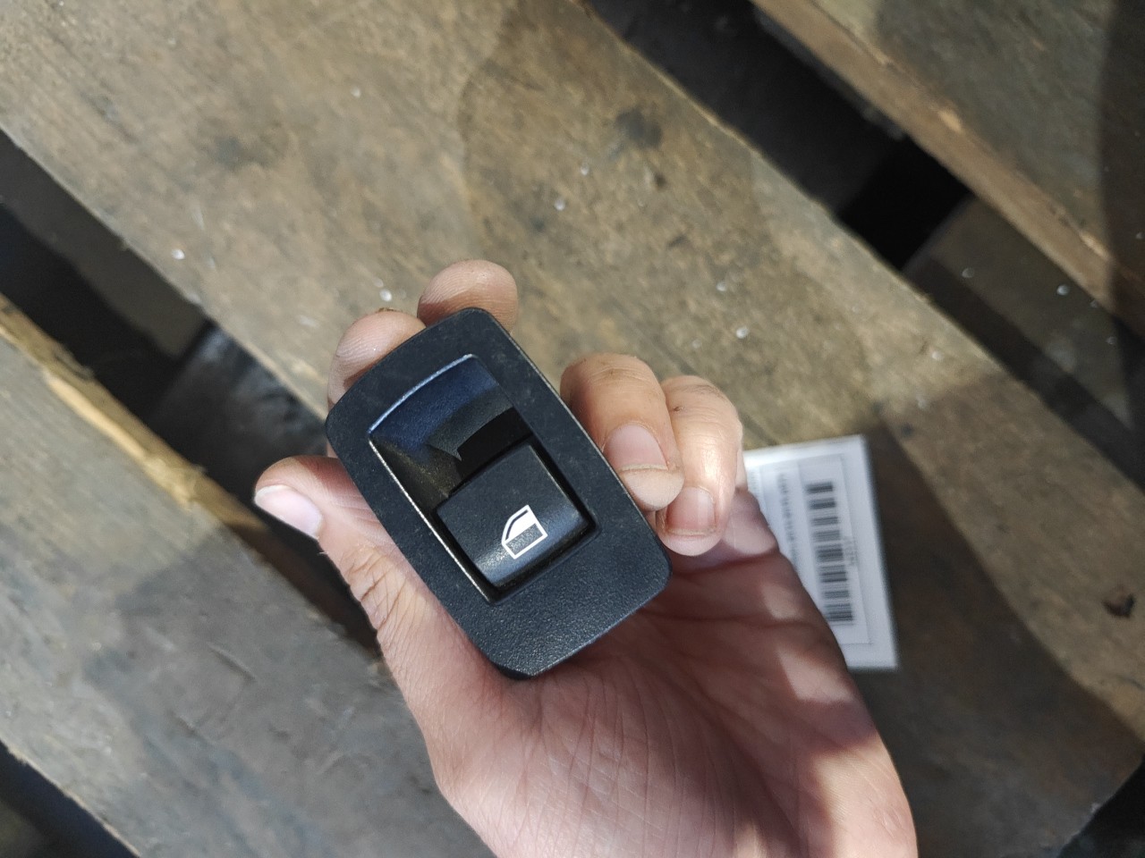 Interruptor Vidro Tras Direito BMW 1 (F20) | 11 - 19
