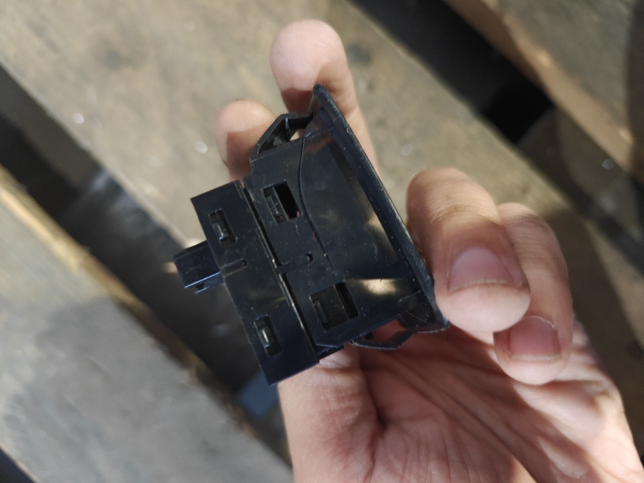 Interruptor Vidro Tras Direito BMW 1 (F20) | 11 - 19 Imagem-3