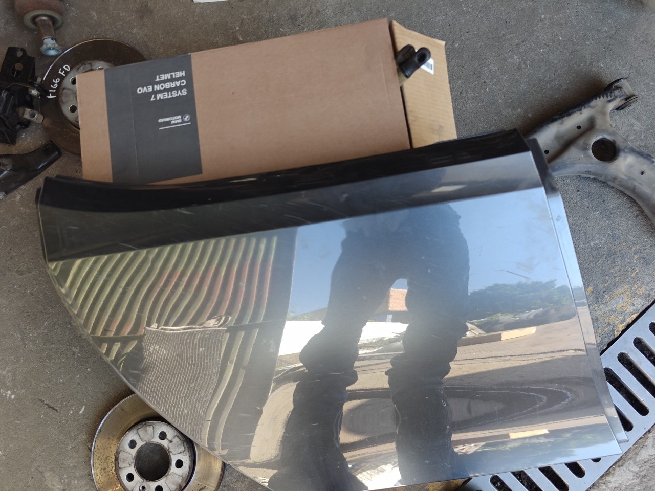 Placa da Porta Tras Direita BMW i3 (I01) | 13 -  Imagem-1