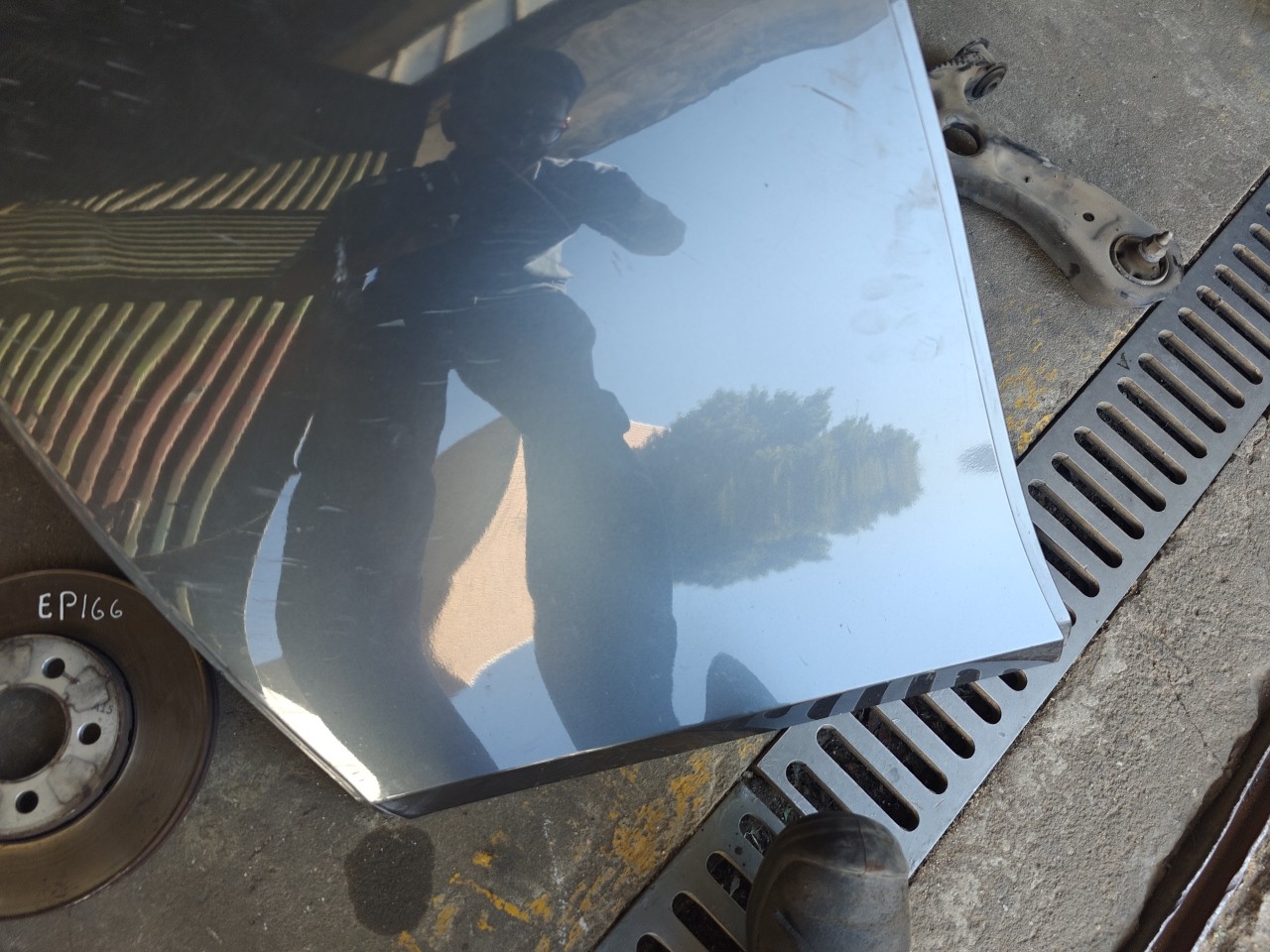 Placa da Porta Tras Direita BMW i3 (I01) | 13 -  Imagem-2