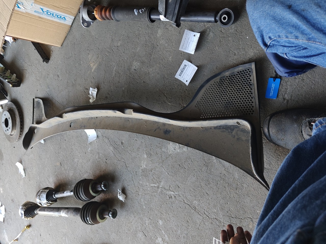 Blindagem da Grelha Torpedo VOLKSWAGEN POLO (6R1, 6C1) | 09 - 