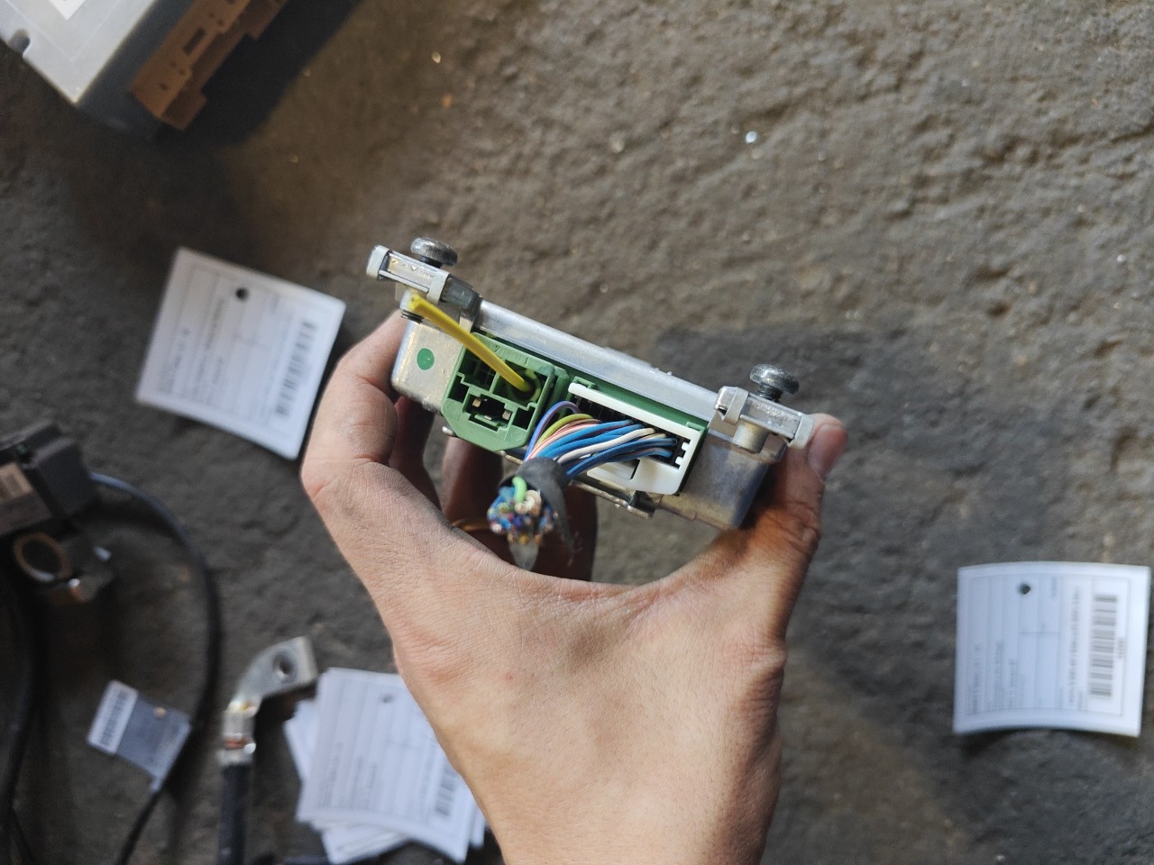 Centralina de Airbags BMW 5 (E60) | 01 - 10 Imagem-2 Centralina de Airbags BMW 5 (E60) | 01 - 10 Imagem-2