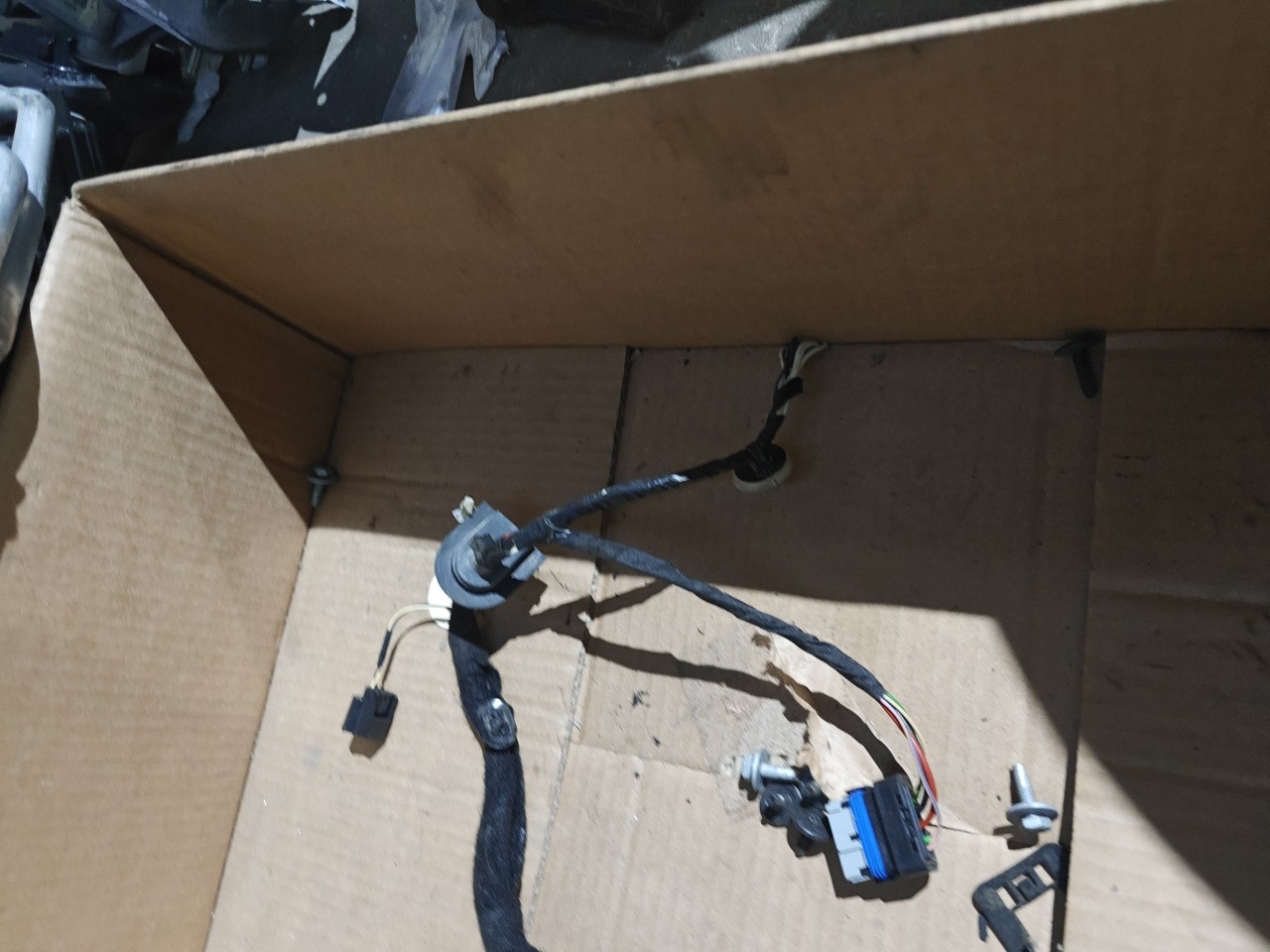 Instalação Eletrica Porta Frente Esquerda Cablagem RENAULT CAPTUR I (J5_, H5_) | 13 -  Imagem-1