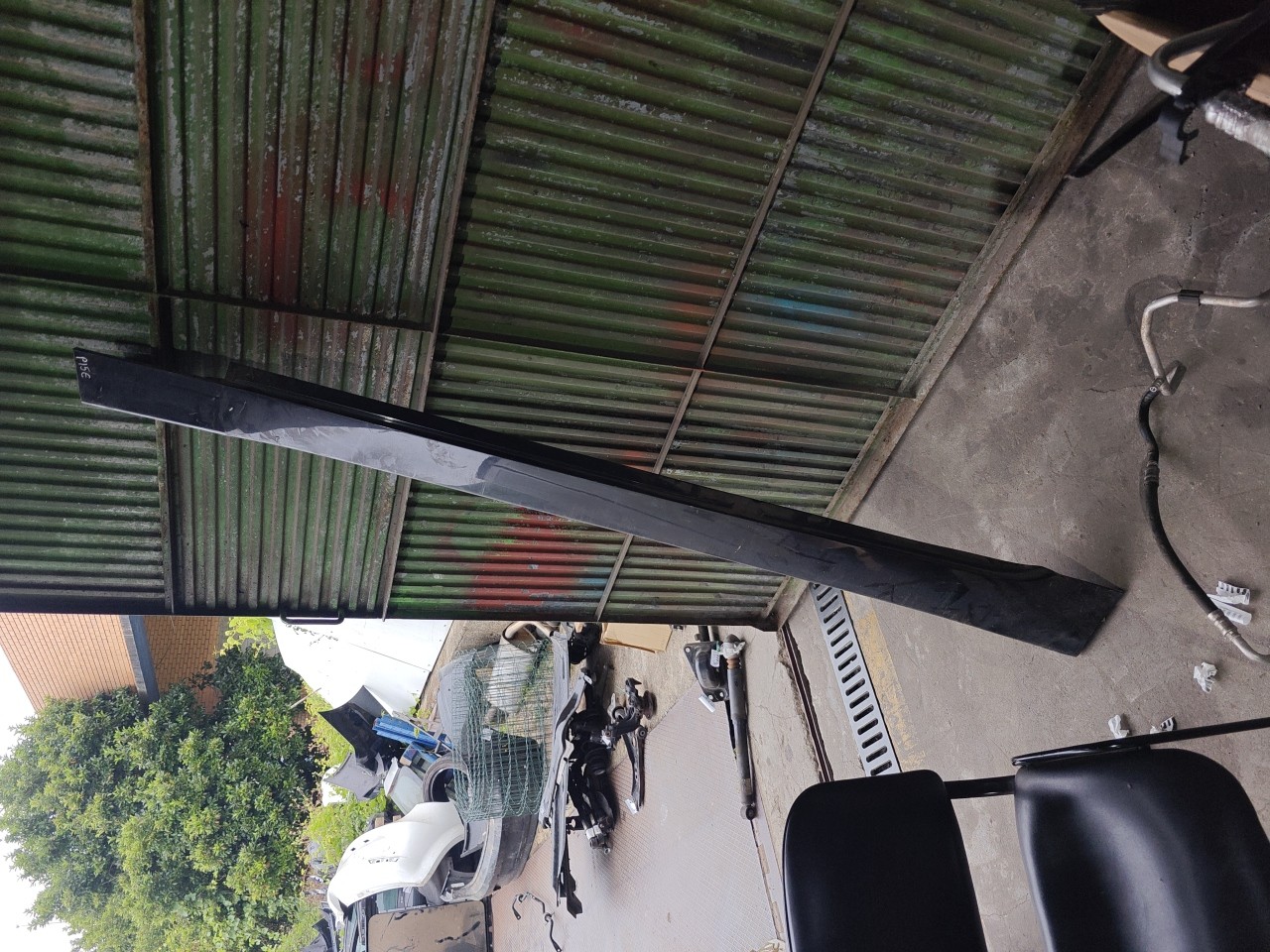 Embaladeira Esquerda plastico BMW 5 (E60) | 01 - 10